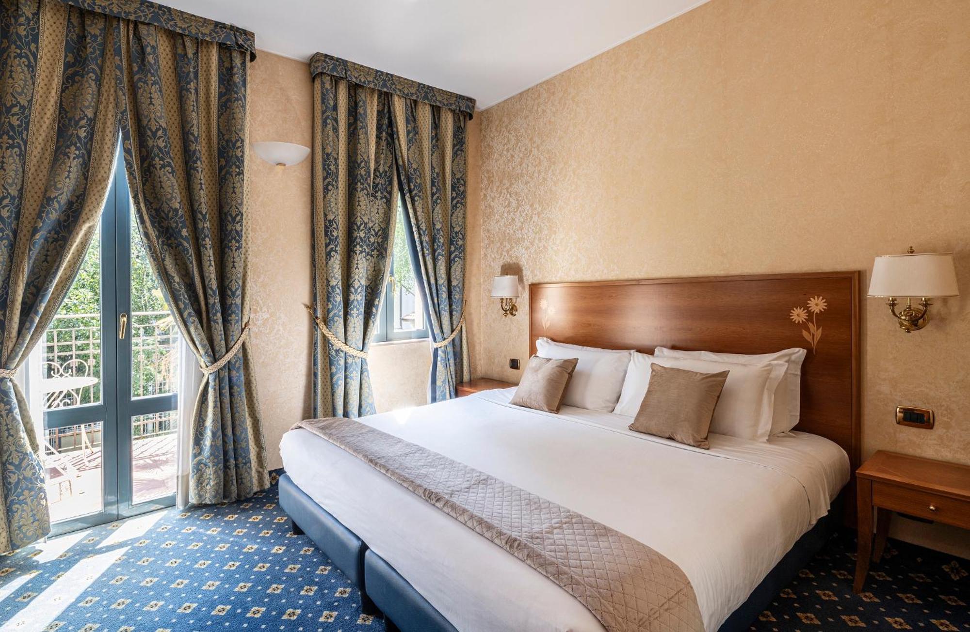 Boutique Hotel Dieci Милан Экстерьер фото